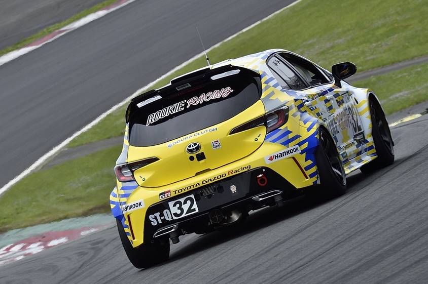 32号車 ORC ROOKIE GR Corolla H2 concept