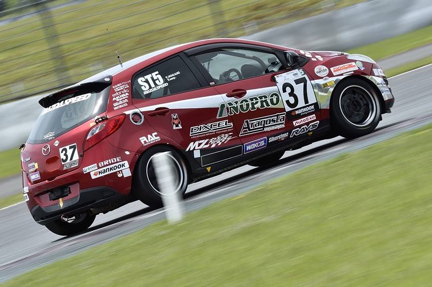 37号車　DXLワコーズNOPROデミオ