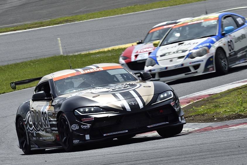 38号車 muta Racing GR SUPRA