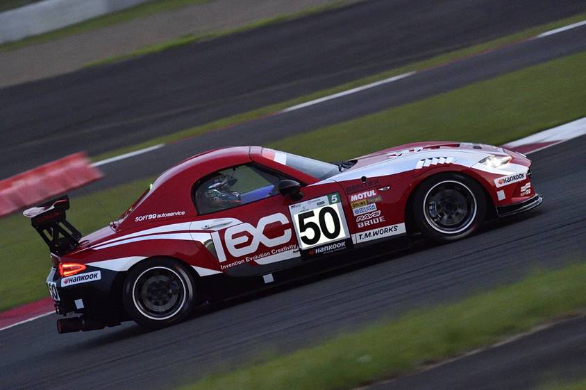 50号車 LOVEDRIVE ロードスター