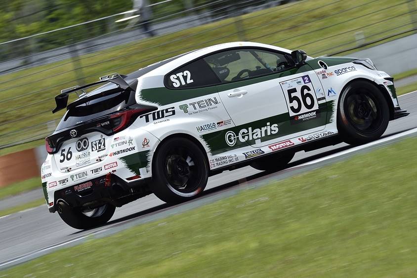 56号車 Claris Racing GR YARIS