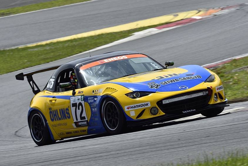 72号車 OHLINS Roadster NATS