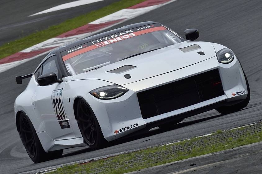 230号車 Nissan Z Racing Concept