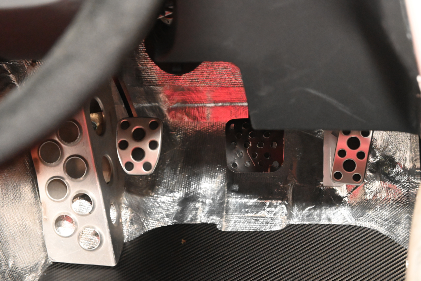 ウェッズスポーツGR86のペダル