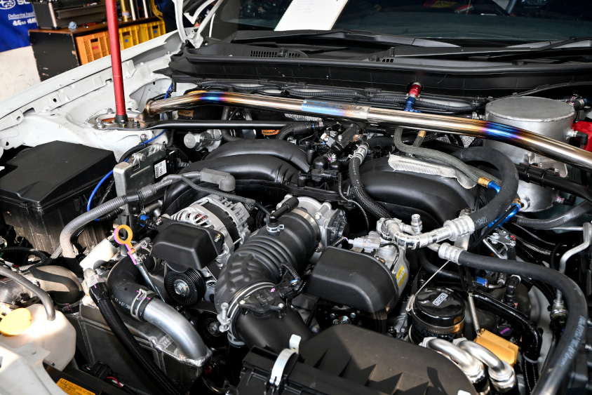 #61 Team SDA Engineering BRZ CNF Conceptのエンジンルーム