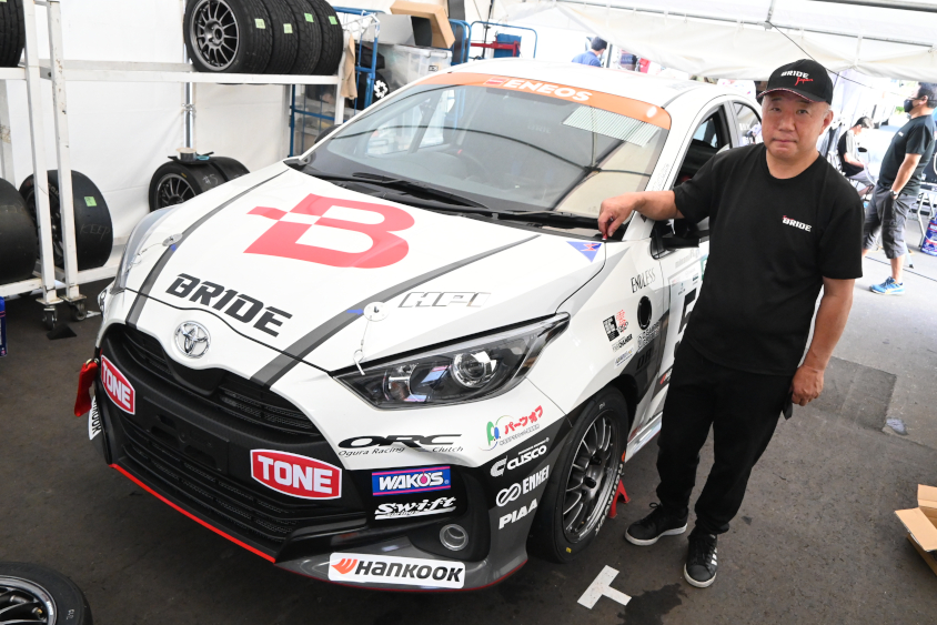 スーパー耐久 ST-5クラス 5号車 THE BRIDE YARISとチームBRIDEの見並秀文代表