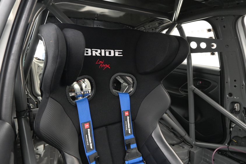 スーパー耐久 ST-5クラス 5号車 THE BRIDE YARISのメインスポンサーであるブリッドのスポーツシート