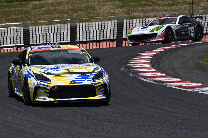 スーパー耐久第4戦オートポリス　28号車  ORC ROOKIE GR86 CNF Concept