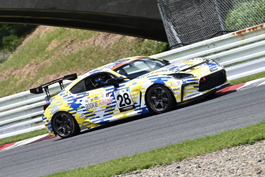 スーパー耐久第4戦オートポリス 28号車 ORC ROOKIE GR86 CNF Concept