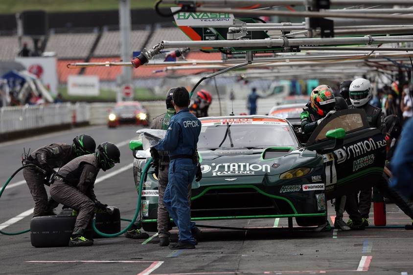 2022スーパー耐久第4戦オートポリス 決勝　777号車　D'station Vantage GT3