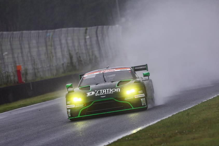 2022スーパー耐久第4戦オートポリス 決勝　777号車　D'station Vantage GT3