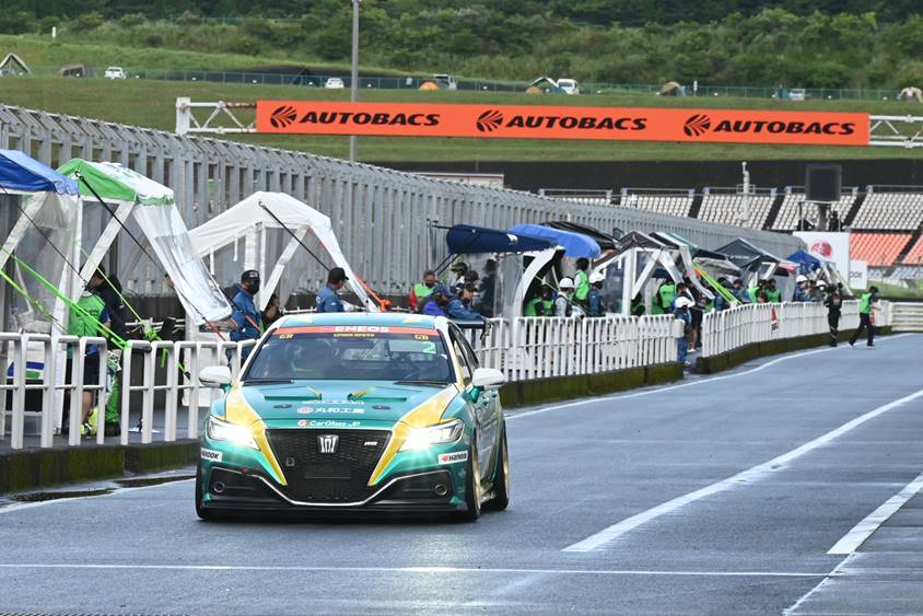 スーパー耐久第4戦オートポリス 52号車 埼玉トヨペット GB クラウン RS