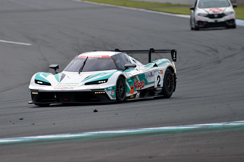 スーパー耐久第５戦もてぎ　2号車(シンティアム アップル KTM)