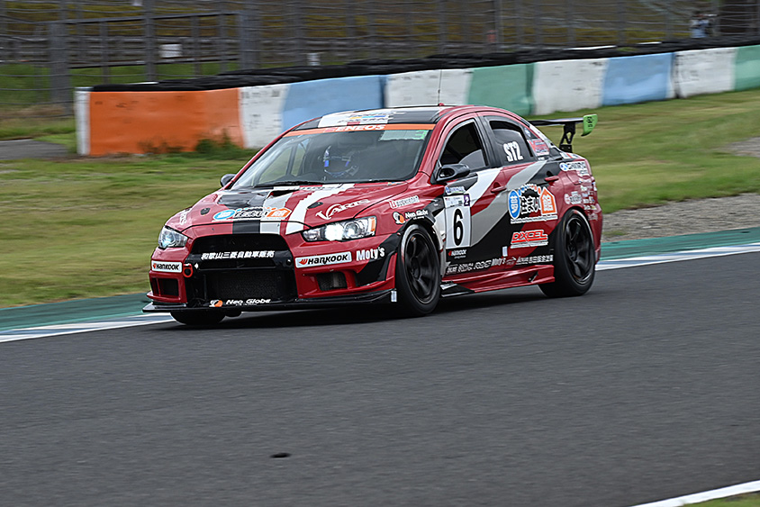 スーパー耐久第５戦もてぎ　6号車(新菱オート☆夢住まい館☆ＤＸＬ☆ＥＶＯ１０)