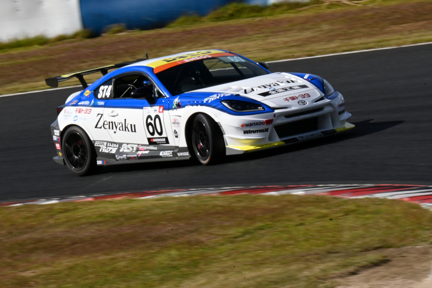 60号車 全薬工業withTEAM G/MOTION’ GR86