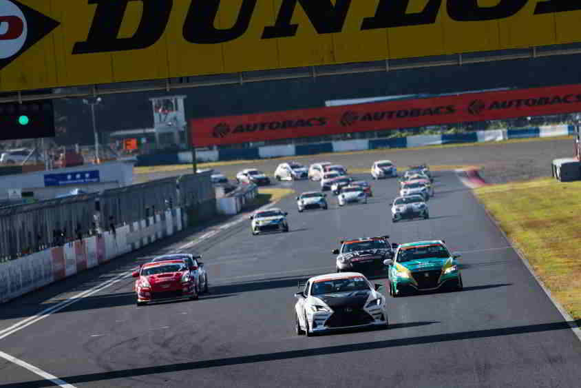 2022スーパー耐久第６戦岡山 Gr2スタート