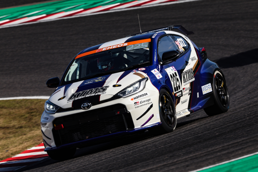 ST-2 1位 225号車 KTMS GR YARIS　ST-2シリーズチャンピオン