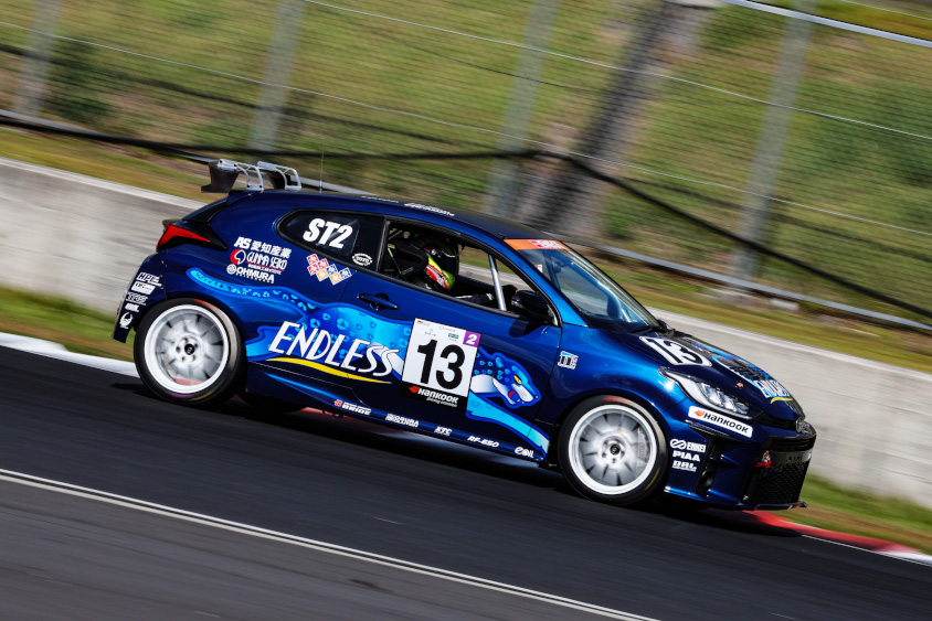 13号車 ENDLESS　GRヤリス