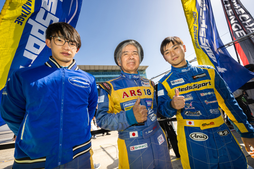 18号車 WedsSport GR86をドライブする澤井良太朗選手（左）、浅野武夫選手（中）、伊藤慎之典選手（右）