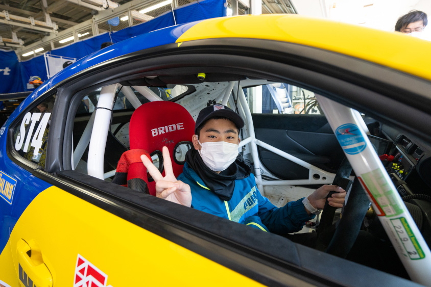 WedsSport GR86の運転席体験5人目