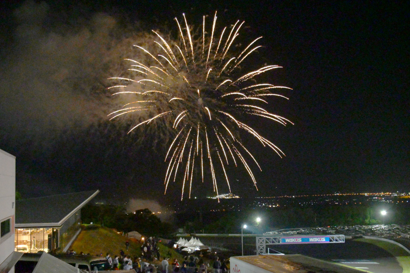 富士24時間レースの花火