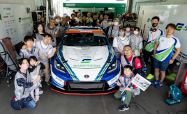 GAZOOピットツアーを人気と実力を兼ね備えた「SHADE RACING」の全面協力で開催！ メカニックのお仕事も体験