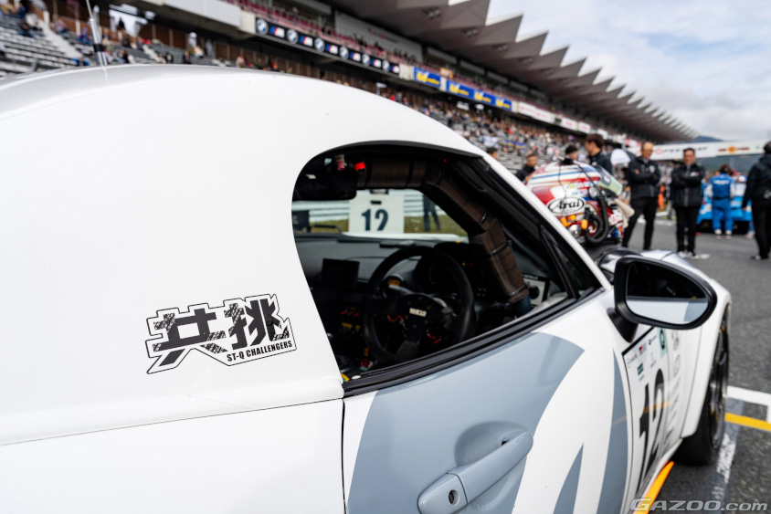 #12 MAZDA SPIRIT RACING ROADSTER CNF concept