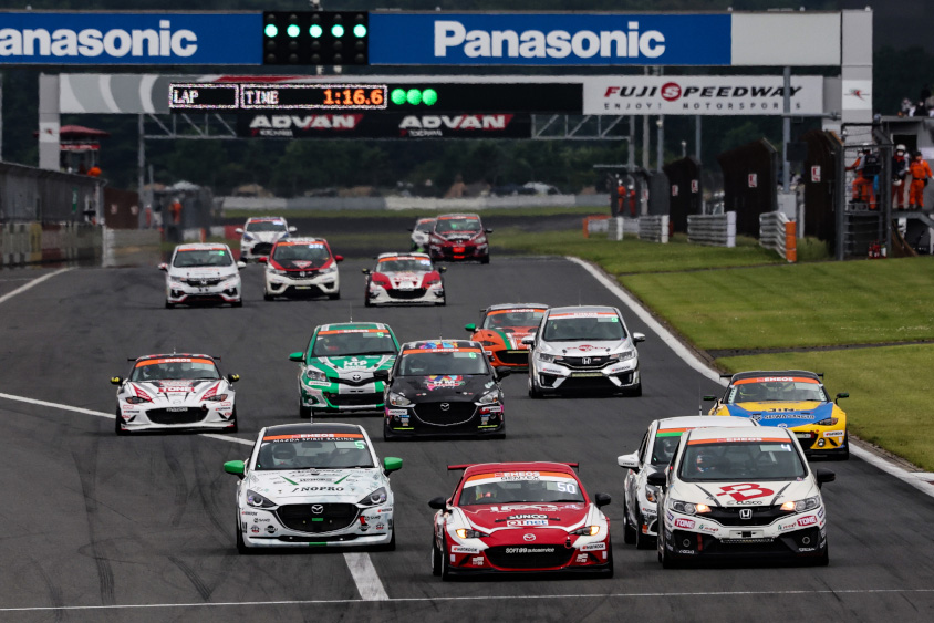 ST-5のスタートシーン