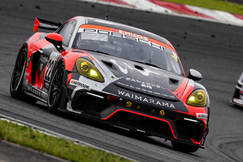 No.22 Porsche 718 Cayman GT4RS CS