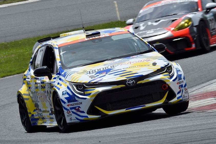 No.32 ORC ROOKIE GR Corolla H2 concept