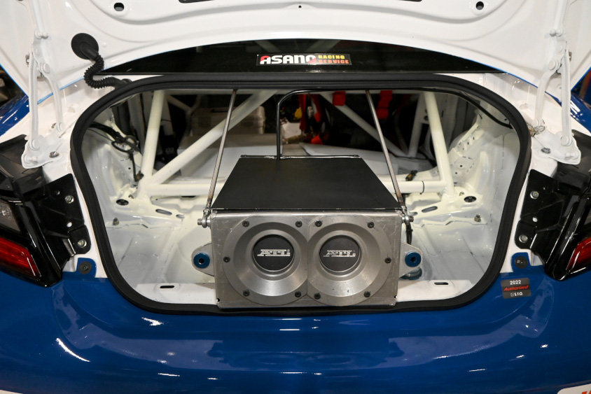 #18 Weds Sport GR86に取り付けられた給油口 (c)スーパー耐久機構