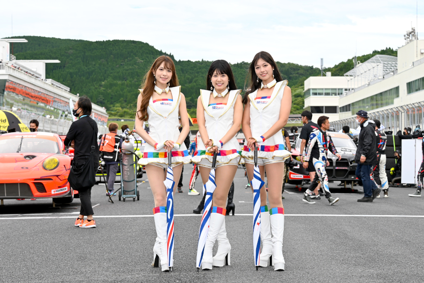 グリッドでのスーパー耐久イメージガール&SDGsアンバサダー『Swish』