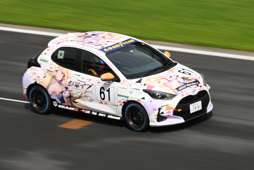 61号車 PAK☆SPEC7 Yarisの松本康平