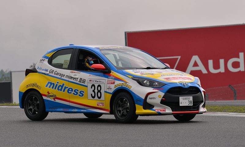 N中部GRGミッドレスYaris