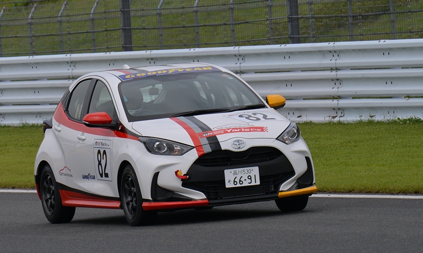 GR東京#82Yaris