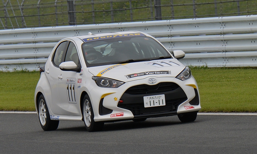 ミッドレスYaris