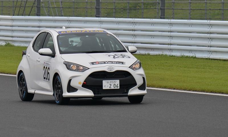 NAVUL☆NUTEC制動屋Yaris