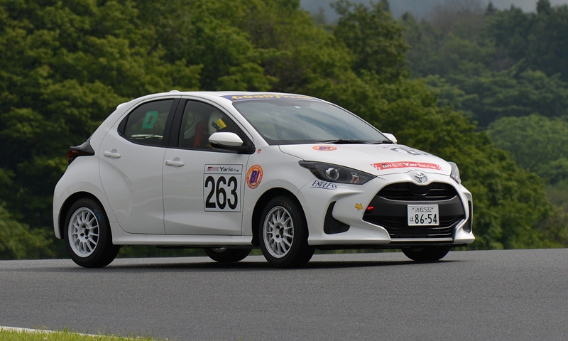 びっくり自動車EDYaris