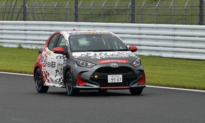 ネッツ神戸チームネッコクンYaris