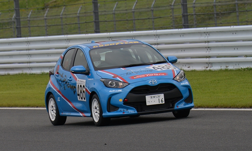 N愛媛16RACINGYaris
