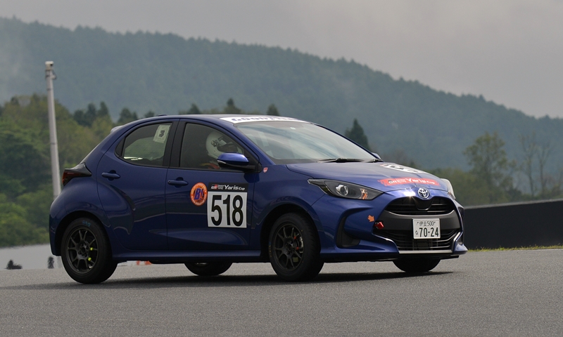 KCレーシングYarisCVT