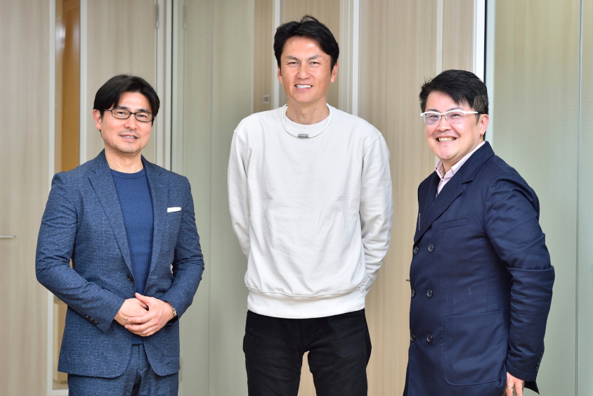 「愛車」徹底討論にご参加いただいた安東弘樹さん、谷口信輝選手、山本シンヤさん