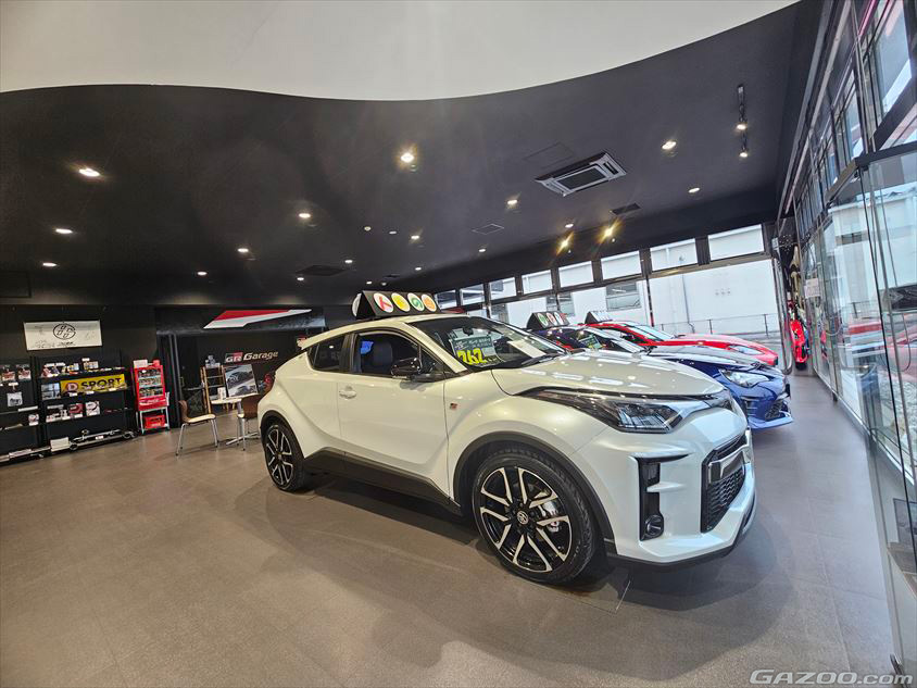 トヨタカローラ栃木 GR Garage 宇都宮つくるま工房の店内