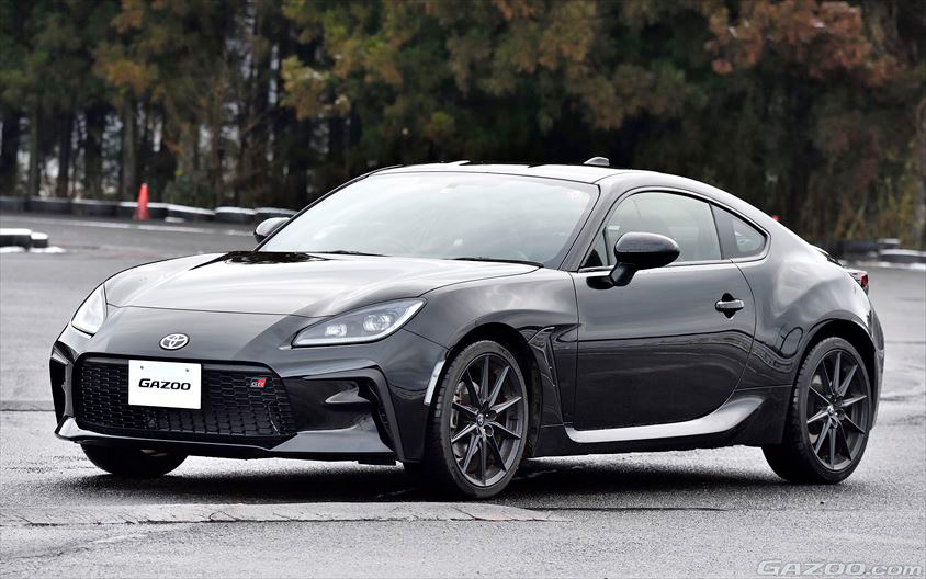 GR86 RZ 6速 MT（山野哲也 ドライビング集中講座）