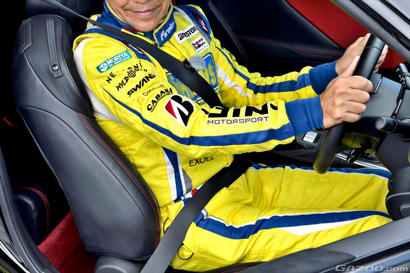 ドライビングポジションのシートの座り方（山野哲也 ドライビング集中講座）