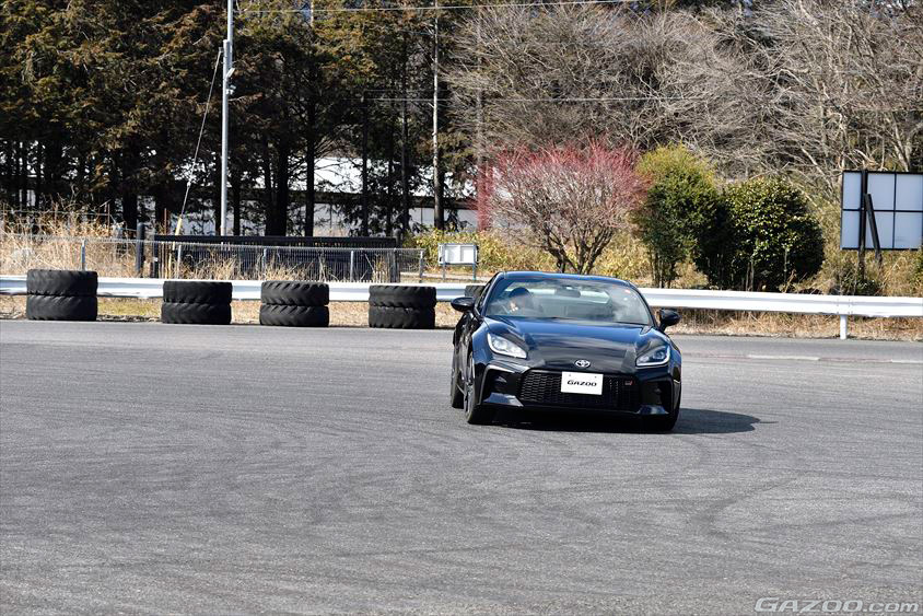 定常円旋回でのオーバーステア1