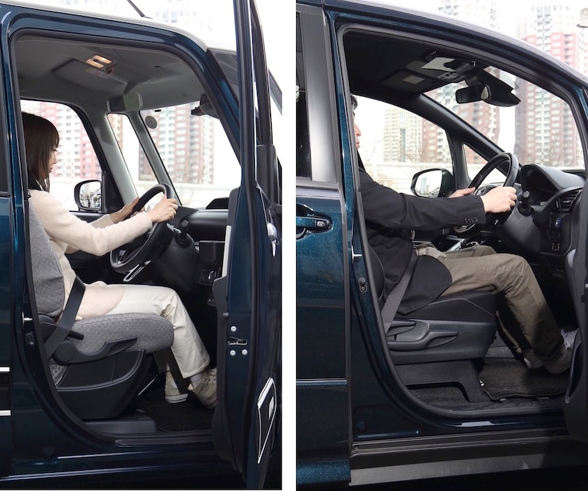 ダイハツ「タント」でドライビングポジションを確認