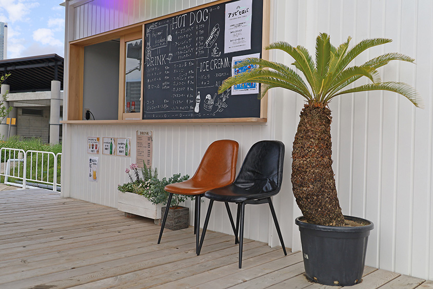 万代テラスの飲食店