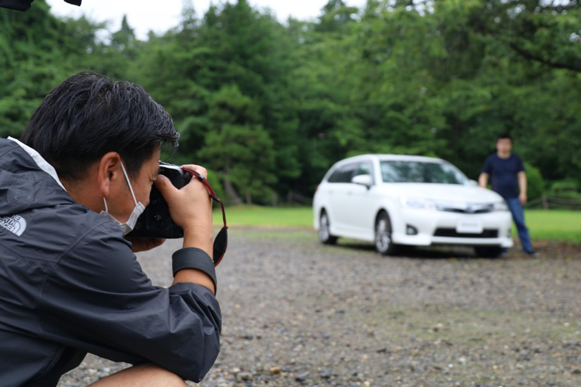 トヨタ・カローラ フィールダーと旧弘前偕行社