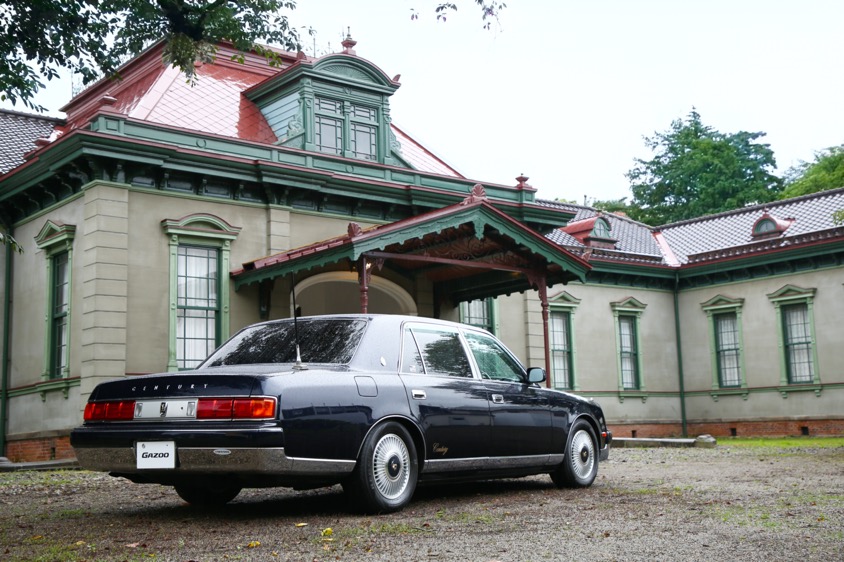 愛車広場出張取材会in弘前でセンチュリーを撮影